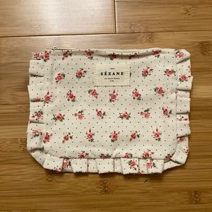 Sézane floral zipper pouch